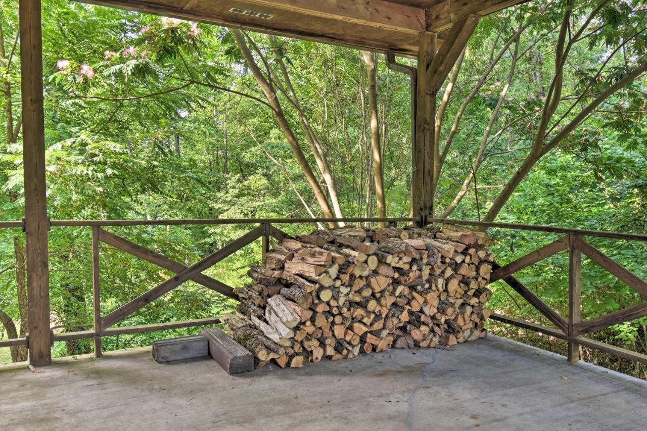 Luxury Pearcy Cabin With 5 Private Acres And Hot Tub! المظهر الخارجي الصورة
